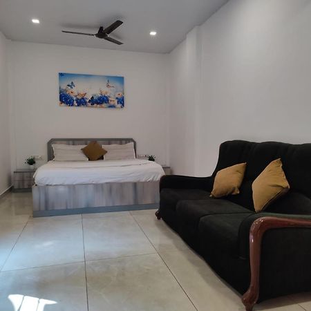Aqua Villa Luxury Home Stay Lonavala Extérieur photo